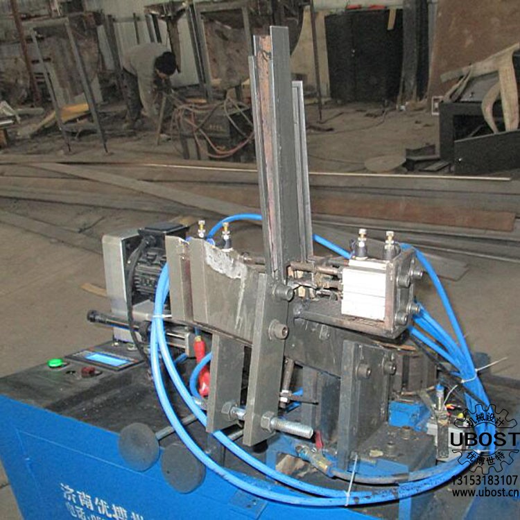 優博世特，ubost,鉆孔機，銷軸，螺栓，自動，攻絲機，機械手，非標自動化，設備，銷軸鉆孔機，螺栓鉆孔機，